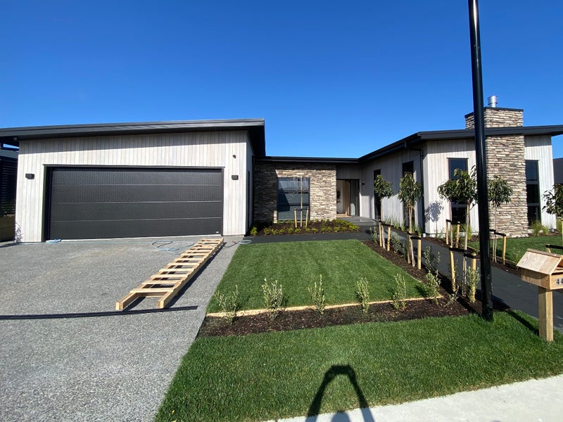 44 Ngaru Crescent, Wharewaka, Taupo - Carousel 1