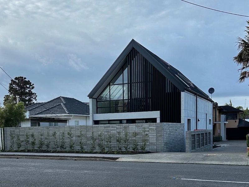 57 Williamson Avenue, Belmont, Auckland - Carousel 1