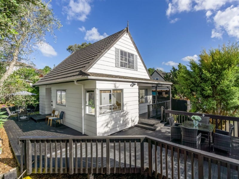2/59 Hale Crescent, Bayview, Auckland - Carousel 1