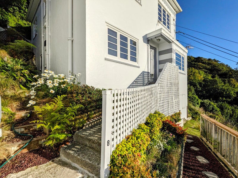 8/71 Garden Road, Northland, Wellington - Carousel 1