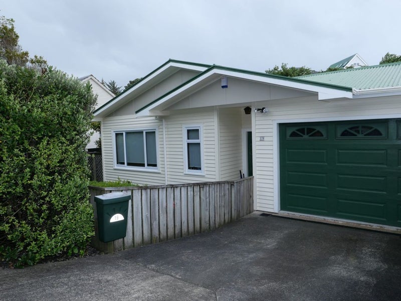 19 Raumati Terrace, Khandallah, Wellington - Carousel 1