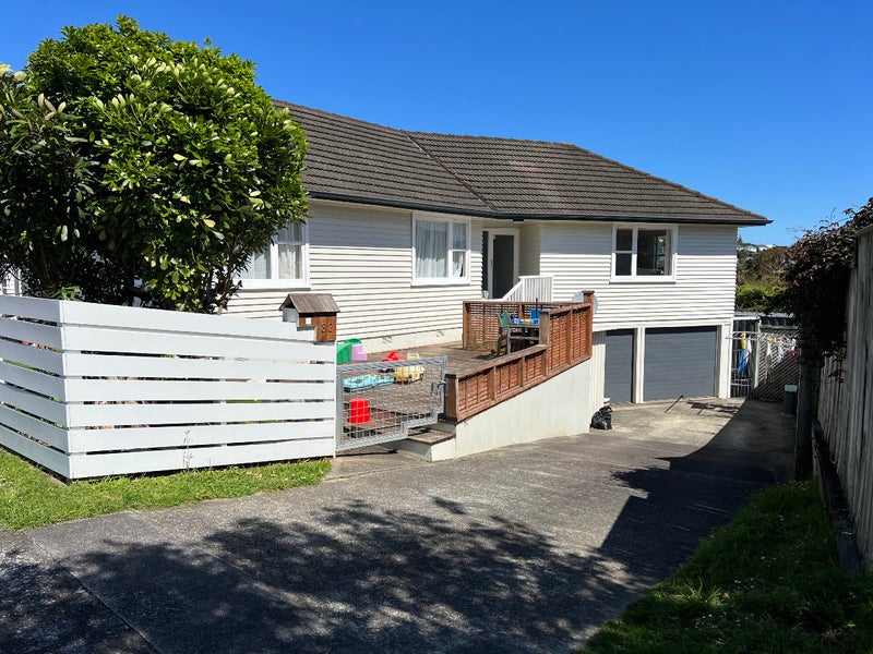 32 Kandy Crescent, Ngaio, Wellington - Carousel 1