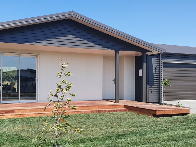 84 Hunter Drive, Awatoto, Napier - Carousel 1