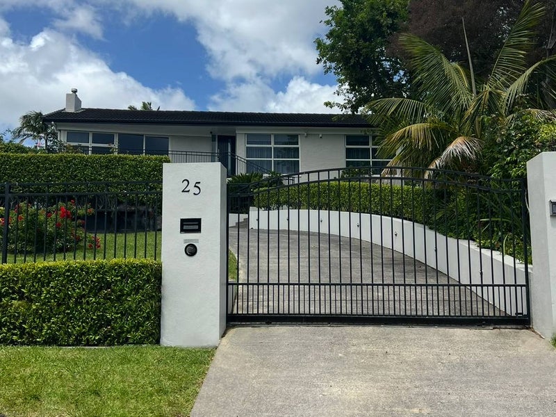 25 Hawkins Street, Meadowbank, Auckland - Carousel 1