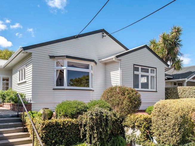 55 Cashmere Avenue, Khandallah, Wellington - Carousel 1