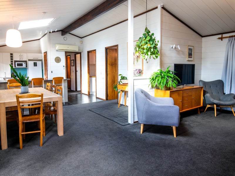 20 Fairley Road, Lynmore, Rotorua - Carousel 1