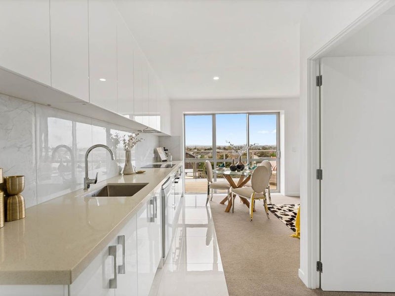 302/1 Potiki Place, Glen Innes, Auckland - Carousel 1