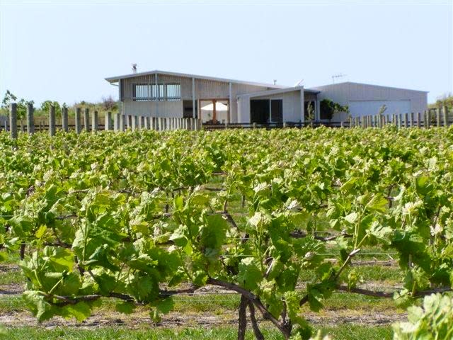 117 Rogers Road, Bay View, Napier - Carousel 1