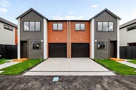 2/1 Sundown Crescent, Melville, Hamilton - Carousel 1