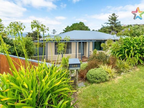 188 Miromiro Road, Normandale, Lower Hutt - Carousel 1