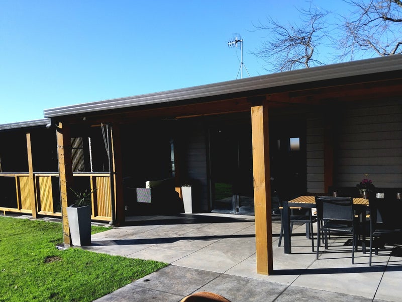 48 Kelvin Grove Road, Kelvin Grove, Palmerston North - Carousel 1