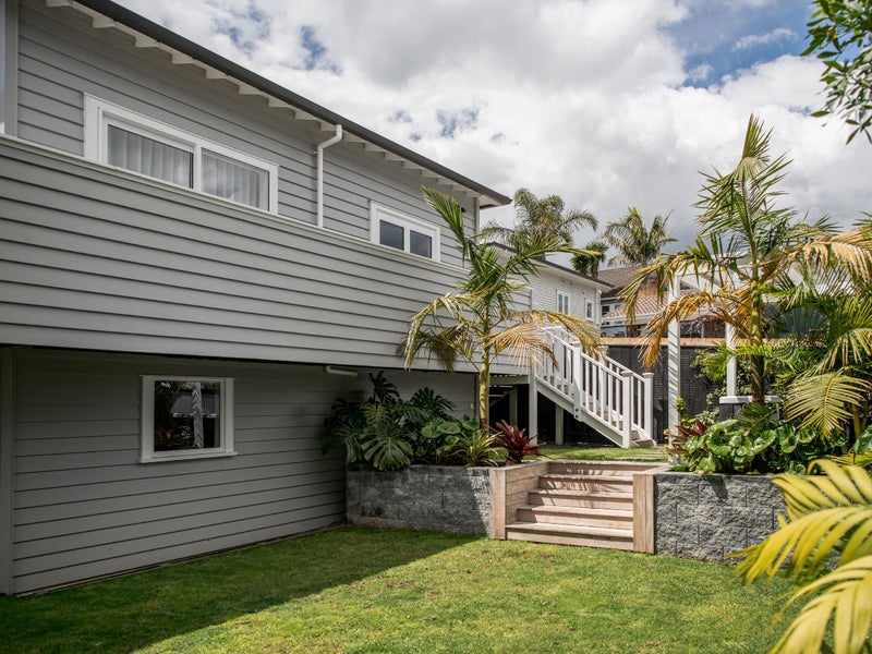 60 Fir Street, Waterview, Auckland - Carousel 1