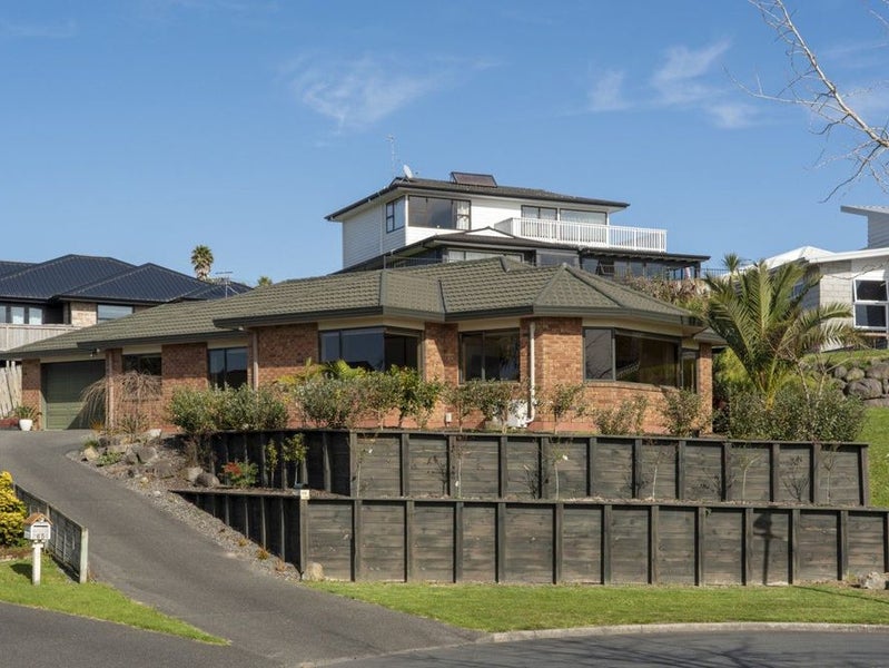 68 Buxton Place, Ohauiti, Tauranga - Carousel 1