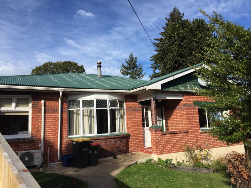 16 Fea Street, Dalmore, Dunedin - Carousel 1