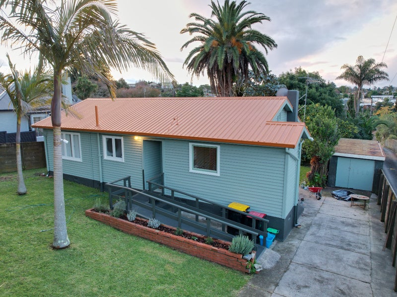 95 Sutherland Road, Brookfield, Tauranga - Carousel 1