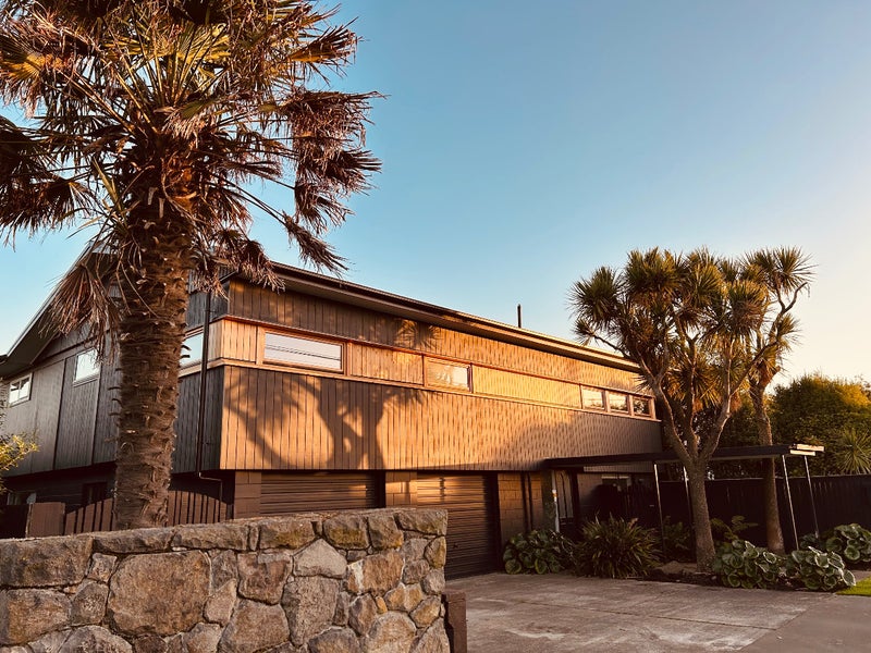 46 Taylors Mistake Road, Scarborough, Christchurch - Carousel 1