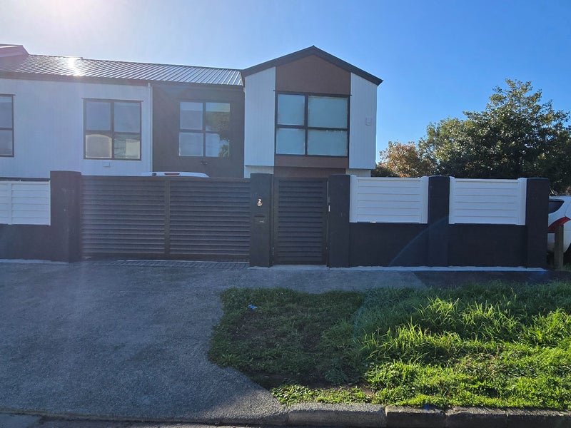 2 Geneva Place, Blockhouse Bay, Auckland - Carousel 1