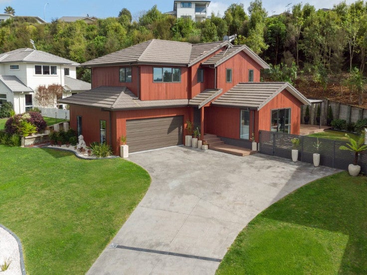 10 Orchard Way, Bethlehem, Tauranga - Carousel 1