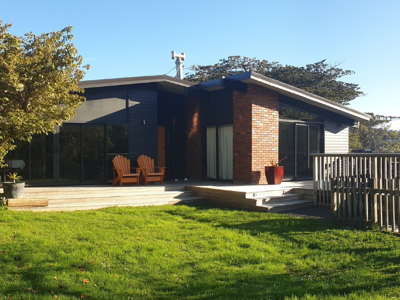 38B Friend Street, Karori, Wellington - Carousel 1
