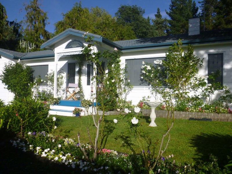 1664 Kahuranaki Road, Havelock North - Carousel 1