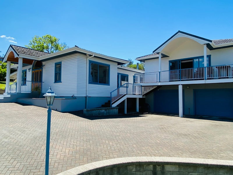 180 Ballance Street, Whataupoko, Gisborne - Carousel 1