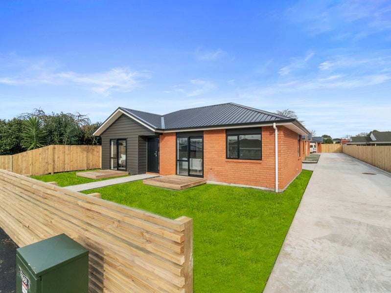 324A Cambridge Road, Hillcrest, Hamilton - Carousel 1