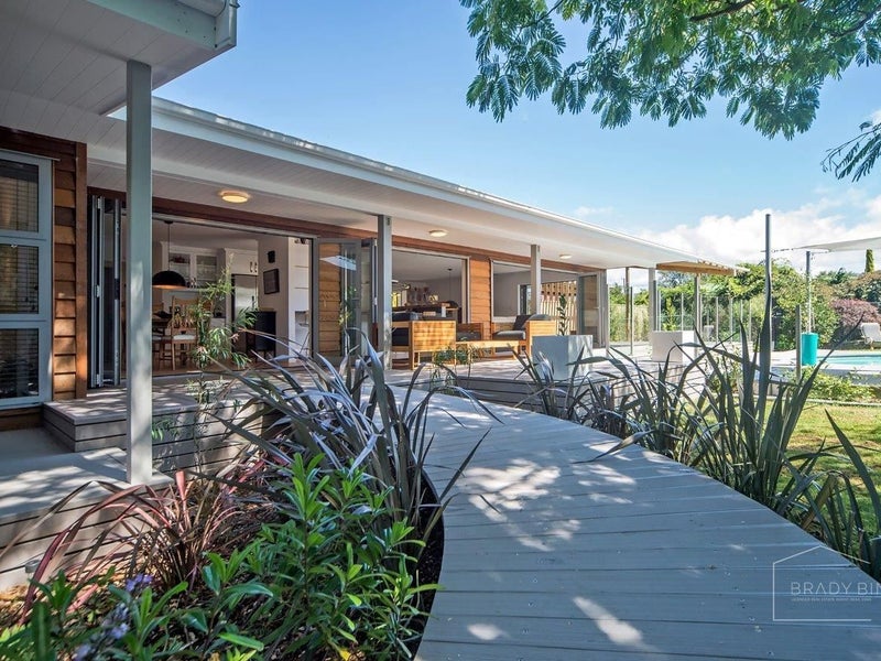 32 Reading Street, Greytown, Greytown - Carousel 1