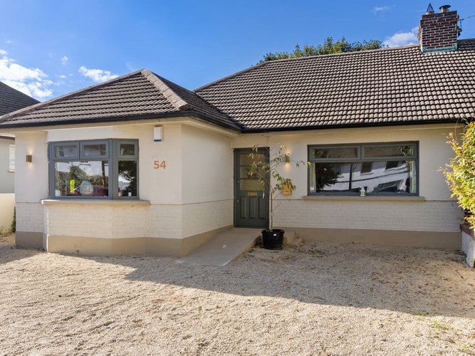54 Lemnos Place, Titirangi, Auckland - Carousel 1