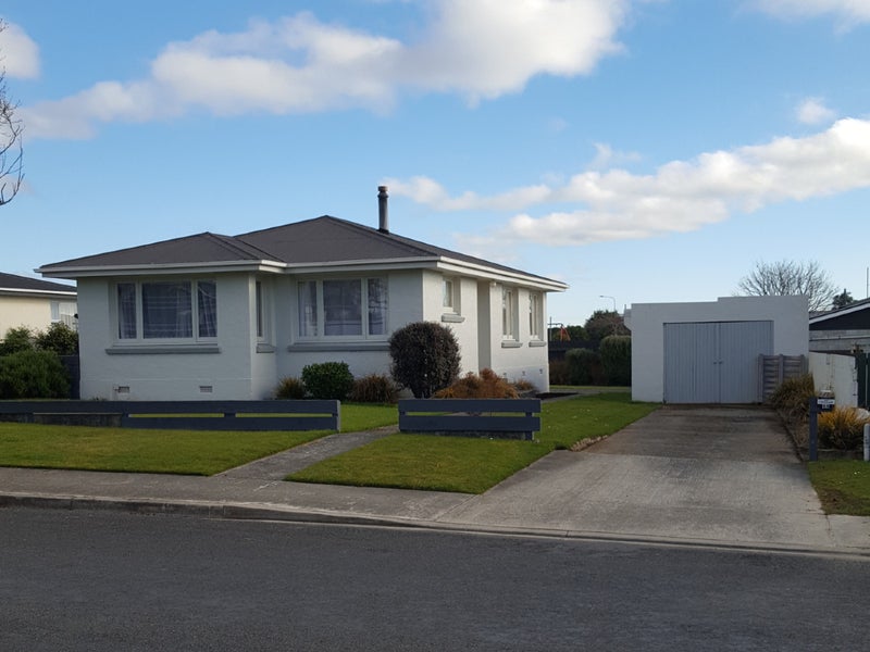44 Carlyle Street, Hawthorndale, Invercargill - Carousel 1