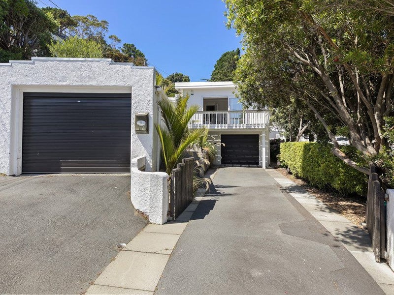 8 Otaki Street, Miramar, Wellington - Carousel 1