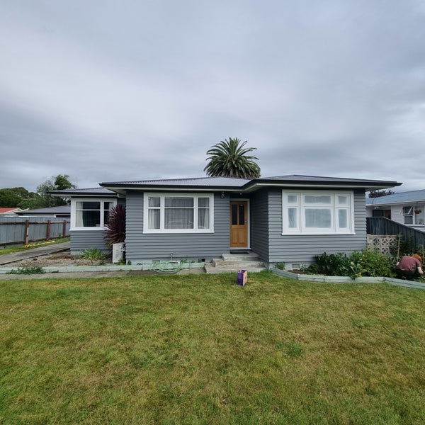 186 Tremaine Avenue, Westbrook, Palmerston North - Carousel 1