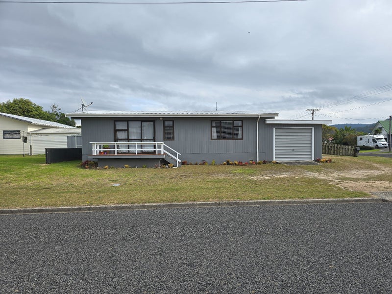300 Linton Crescent, Whangamatā - Carousel 1