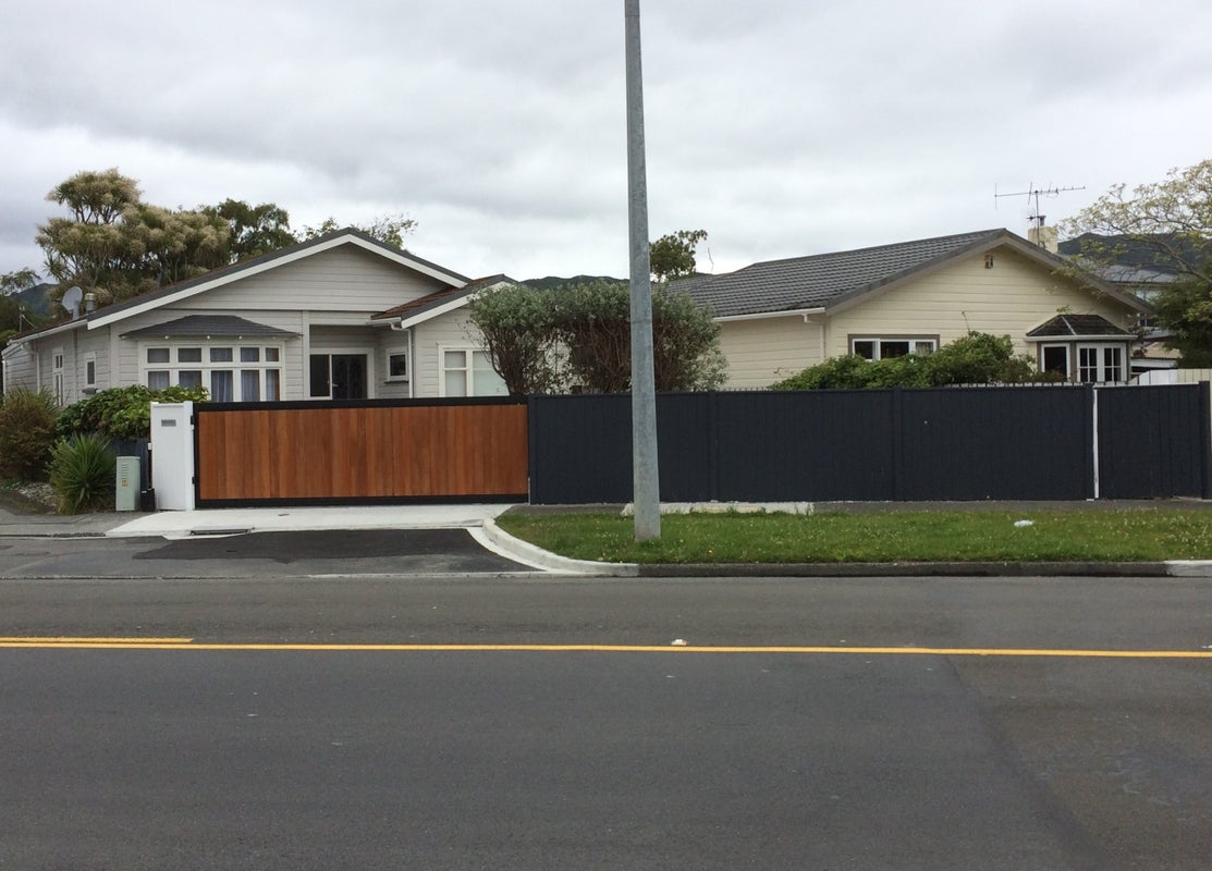44 Connolly Street, Boulcott, Lower Hutt - Carousel 1
