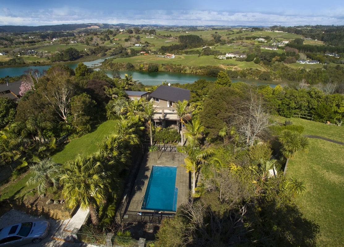 5A Estuary Views, Shelly Park, Auckland - Carousel 1
