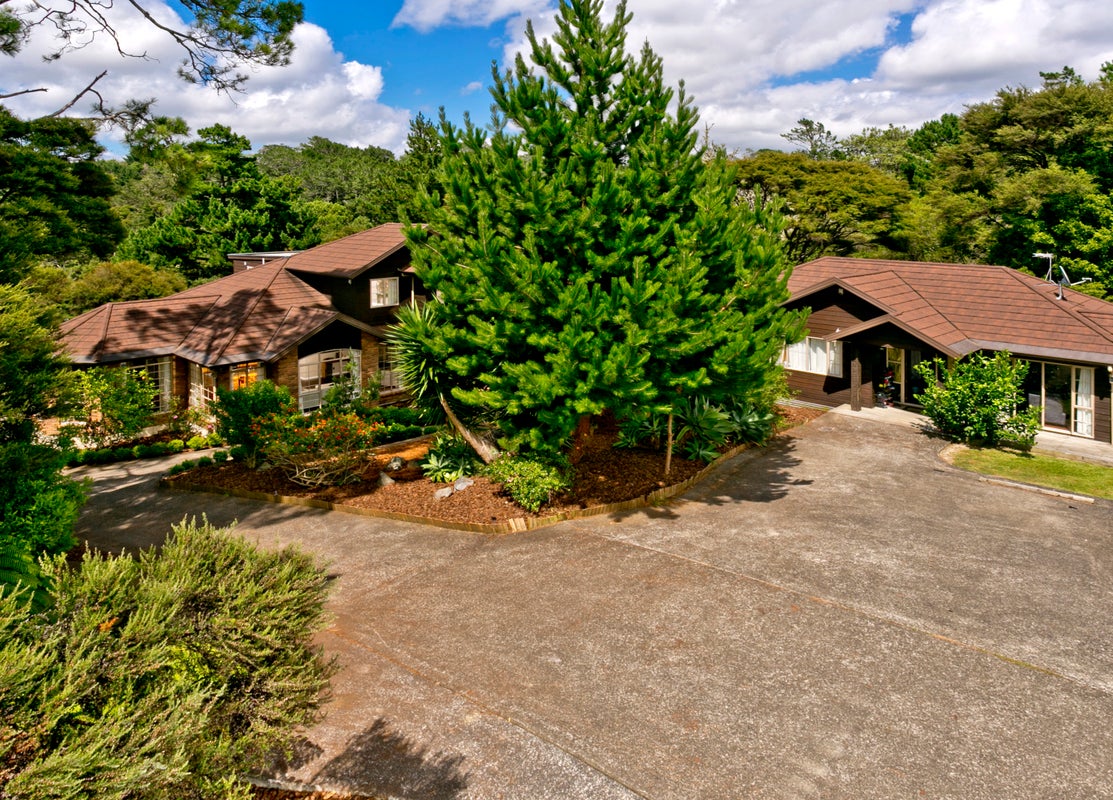 15 Hobson Heights Road, Lucas Heights, Auckland - Carousel 1