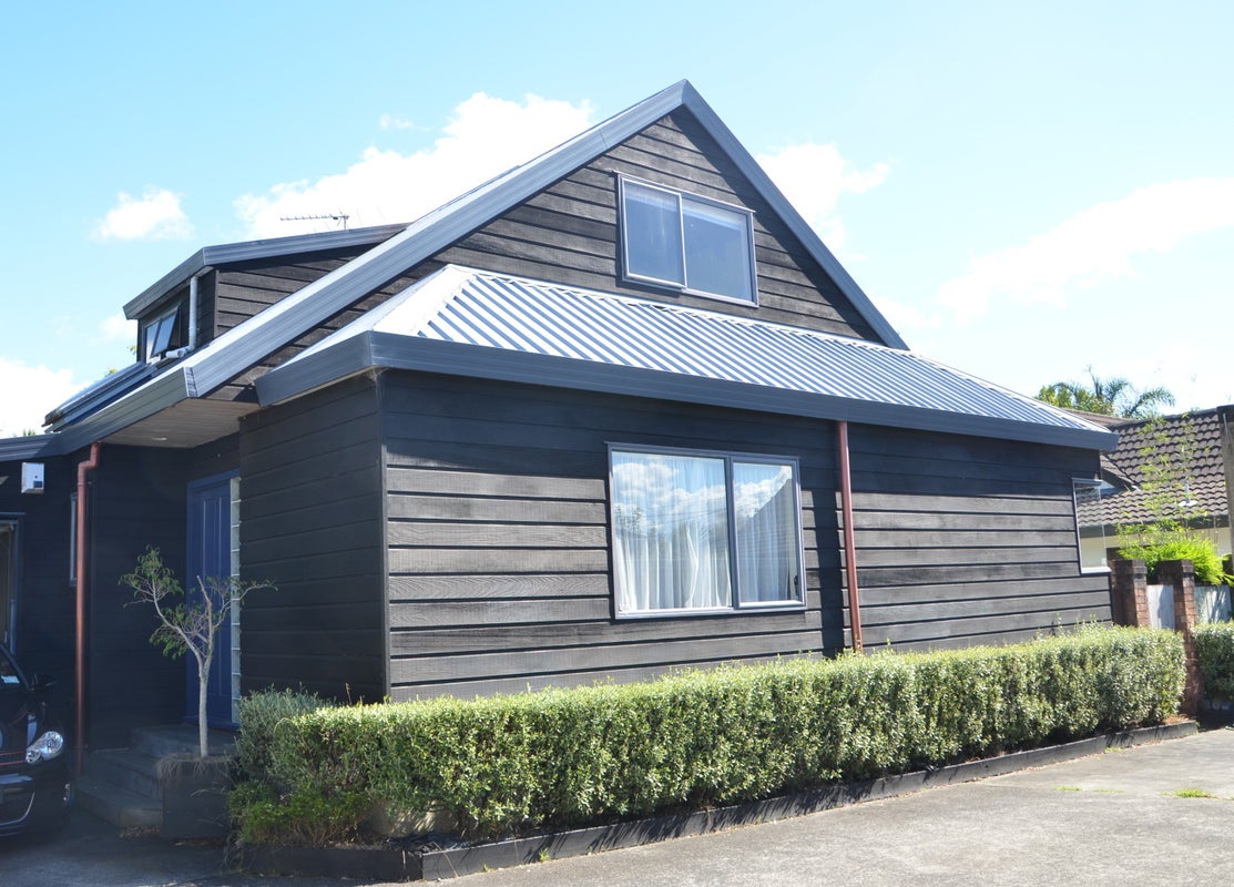 46C Te Atatu Road, Te Atatu South, Auckland - Carousel 1