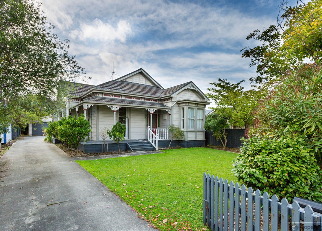 111 Cook Street, West End, Palmerston North - Carousel 1