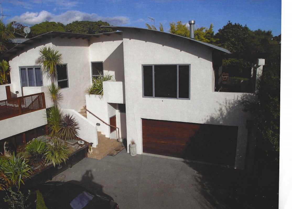 32B Makora Road, Otaihanga, Paraparaumu - Carousel 1
