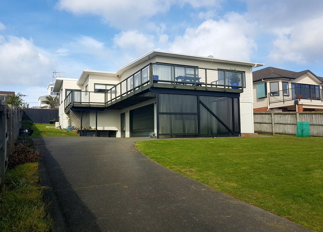 17A Tindalls Bay Road, Tindalls Beach, Whangaparaoa - Carousel 1