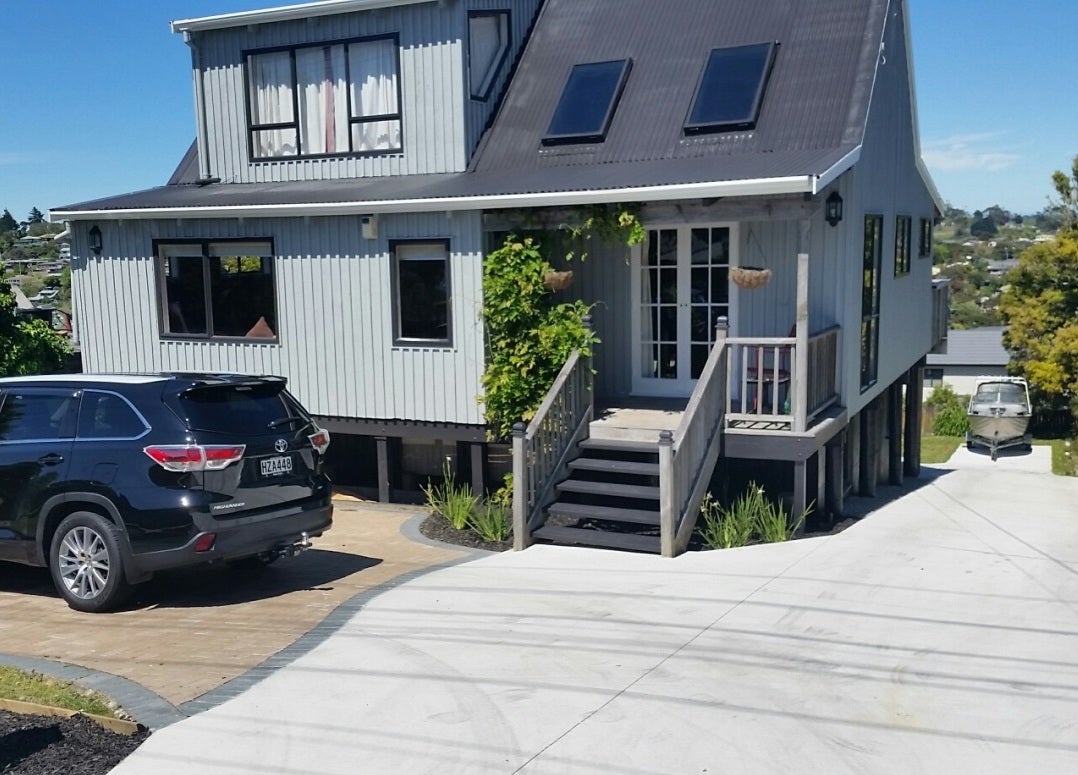125 Vipond Road, Stanmore Bay, Whangaparaoa - Carousel 1