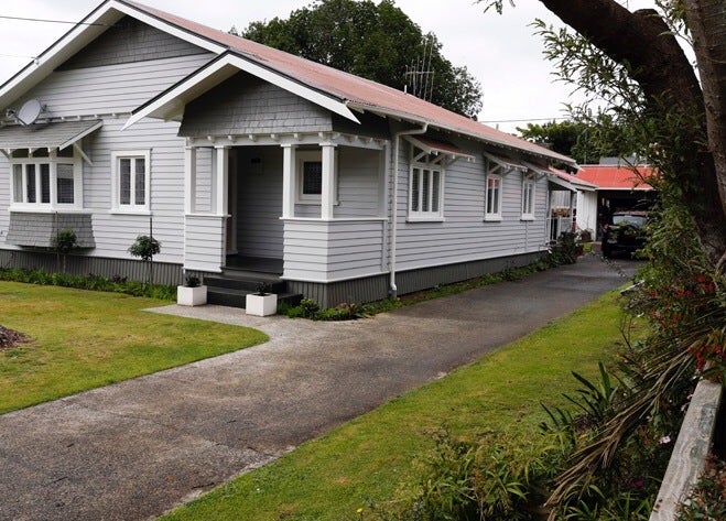 7 Oranga Road, Kensington, Whangarei - Carousel 1