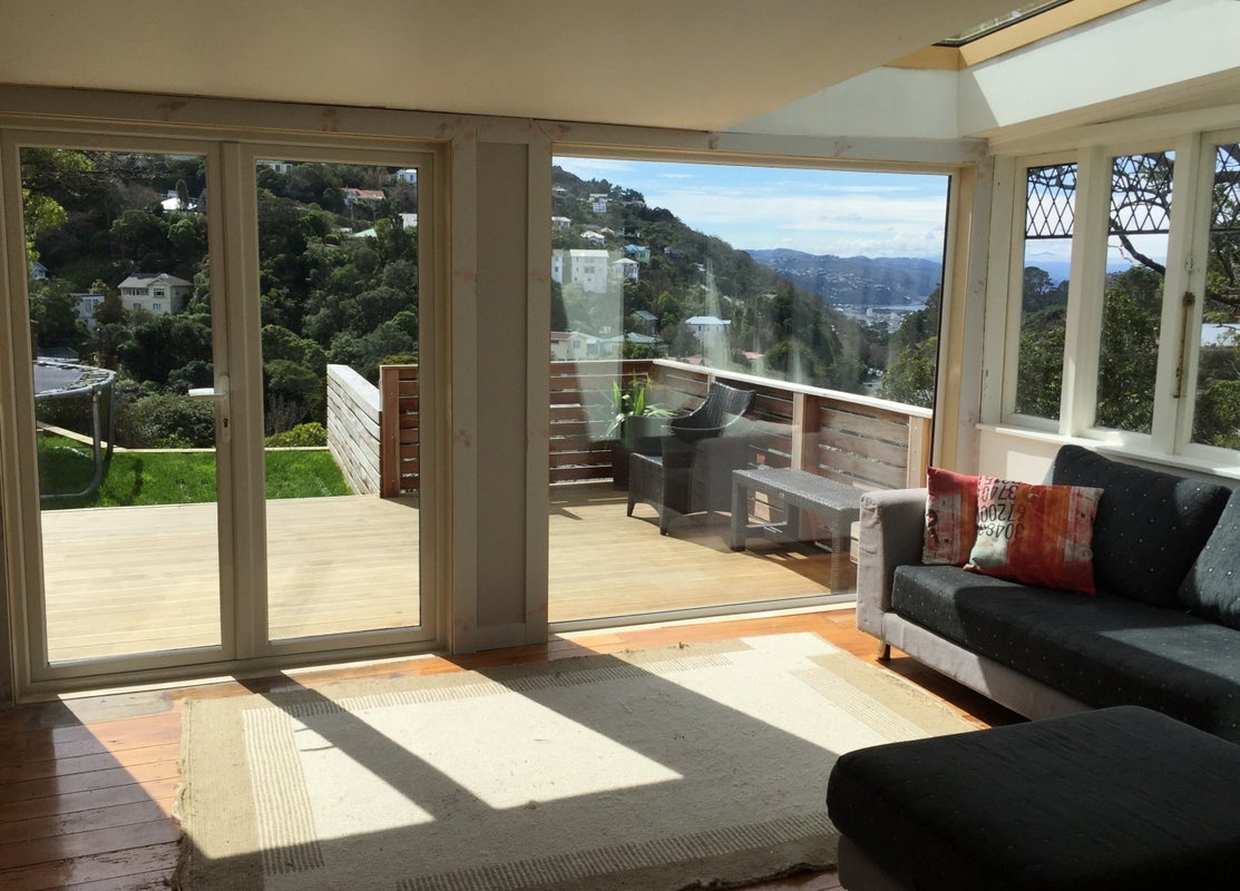184 Glenmore Street, Northland, Wellington - Carousel 1