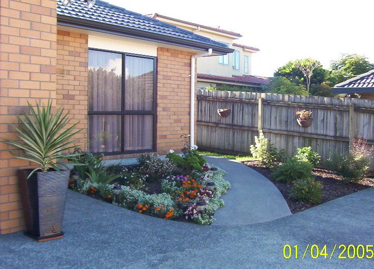 68 Tawa Road, One Tree Hill, Auckland - Carousel 1