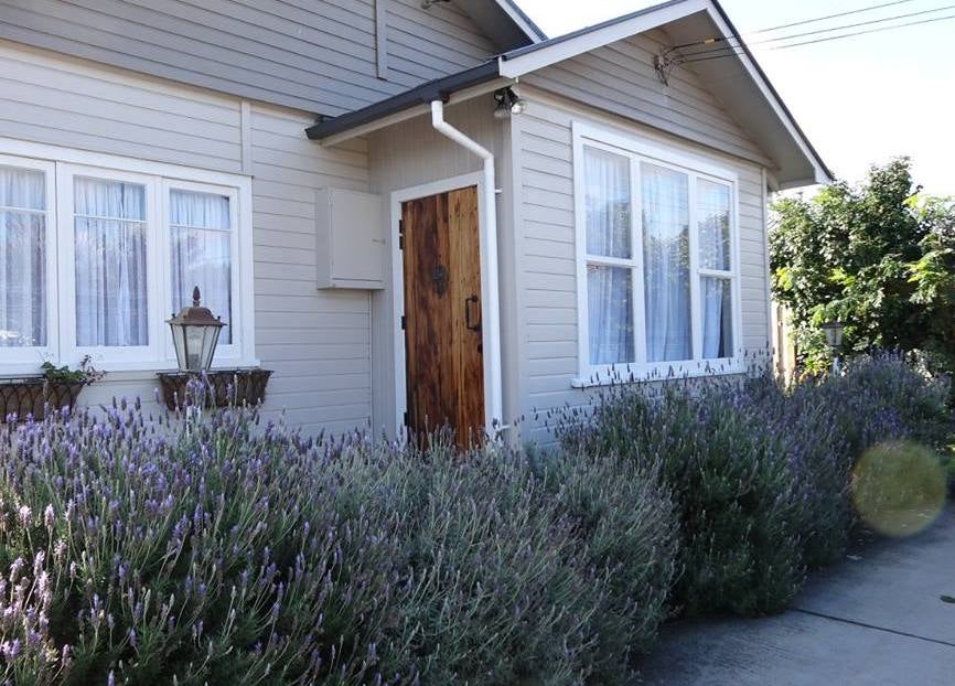10 Winter Street, Fairfield, Hamilton - Carousel 1