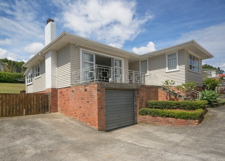 21 Quona Avenue, Mount Roskill, Auckland - Carousel 1