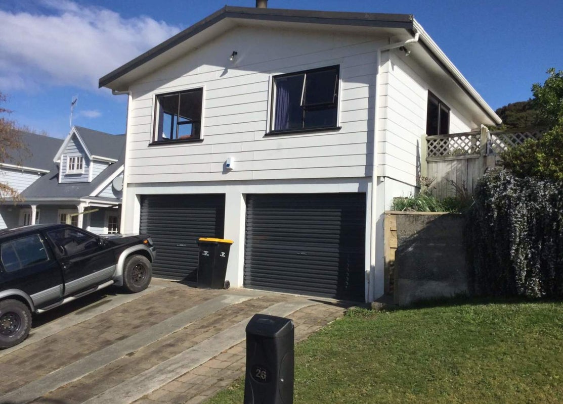26 Albatross Close, Whitby, Porirua - Carousel 1