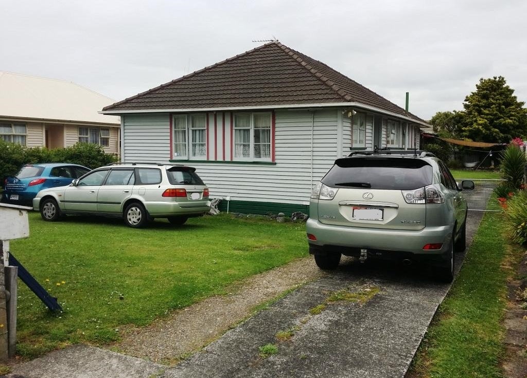 89 Massey Street, Frankton, Hamilton - Carousel 1