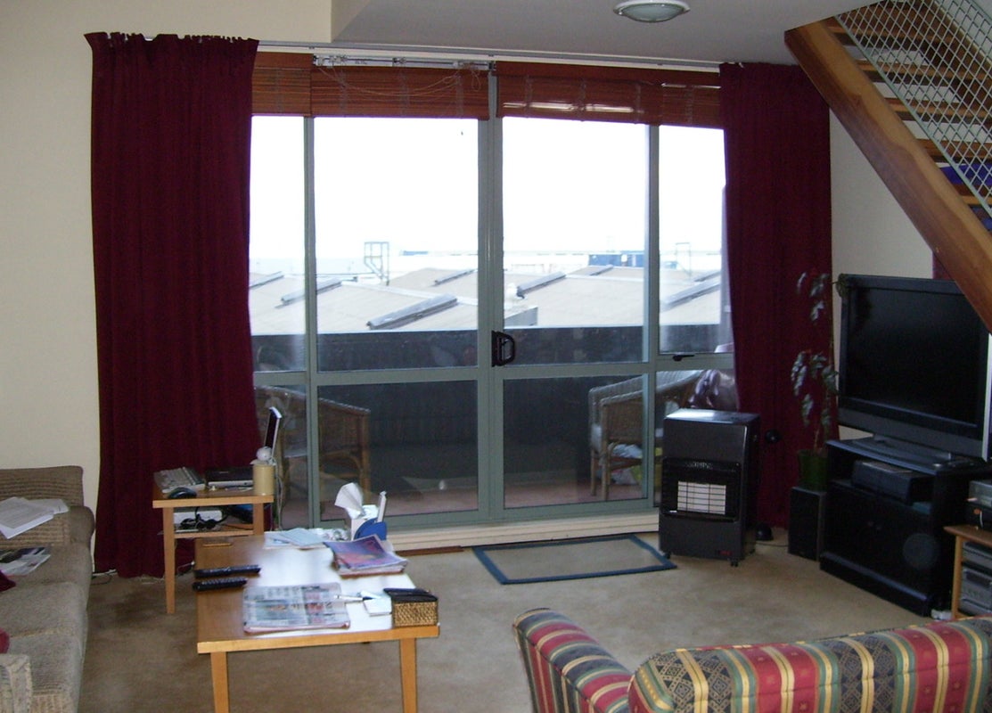 11/220 Thorndon Quay, Pipitea, Wellington - Carousel 1