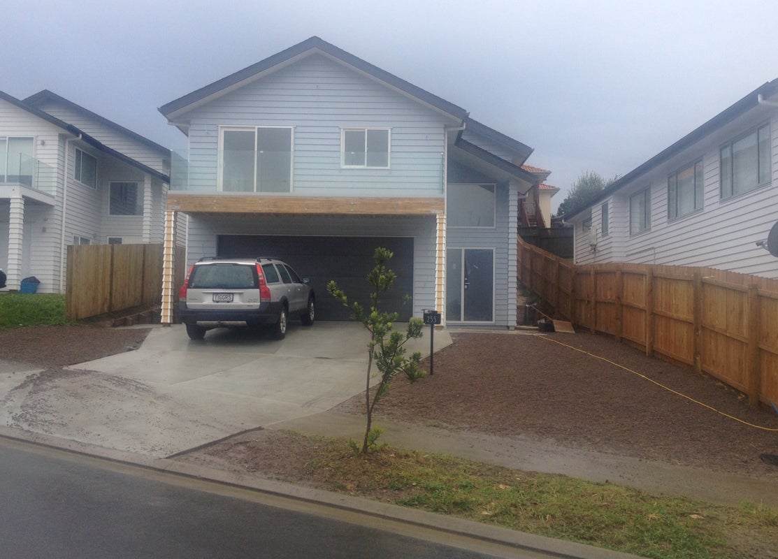 255 Alec Craig Way, Gulf Harbour, Whangaparaoa - Carousel 1