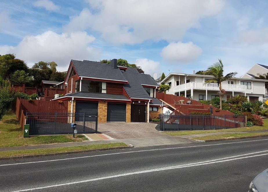 18 Goodwood Drive, Goodwood Heights, Auckland - Carousel 1
